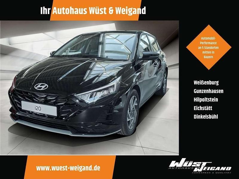 Schwarz Neu 2024 Hyundai i20 Trend Limousine | 24.790 € (Etwas zu teuer) - Bild 1/4