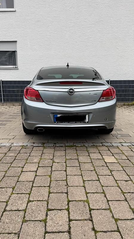 Grau Gebraucht 2011 Opel Insignia OPC Limousine | 5.500 € (Fairer Preis) - Bild 1/4