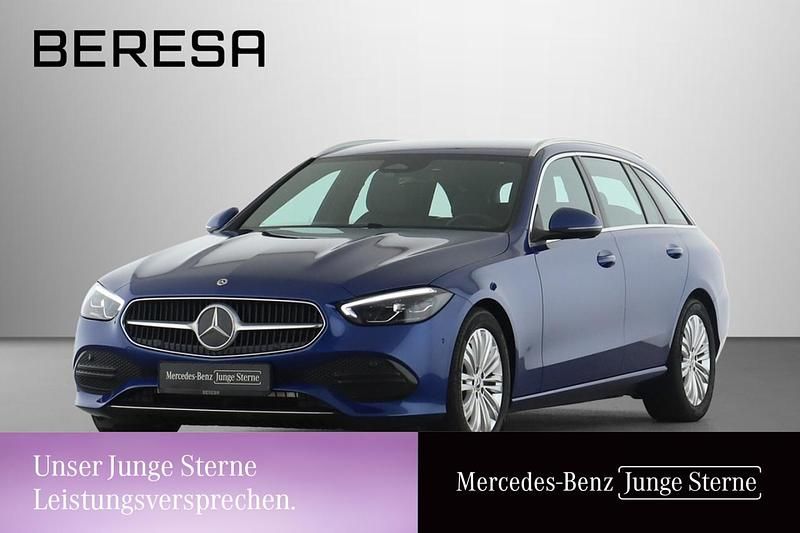 Blau Gebraucht 2024 Mercedes C200 Avantgarde Kombi | 36.790 € (Guter Preis) - Bild 1/3