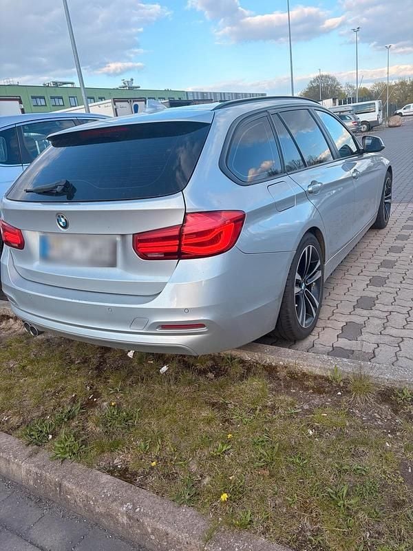 Second-hand BMW 320 190 CP (139 kW) 2019 Argintiu Break