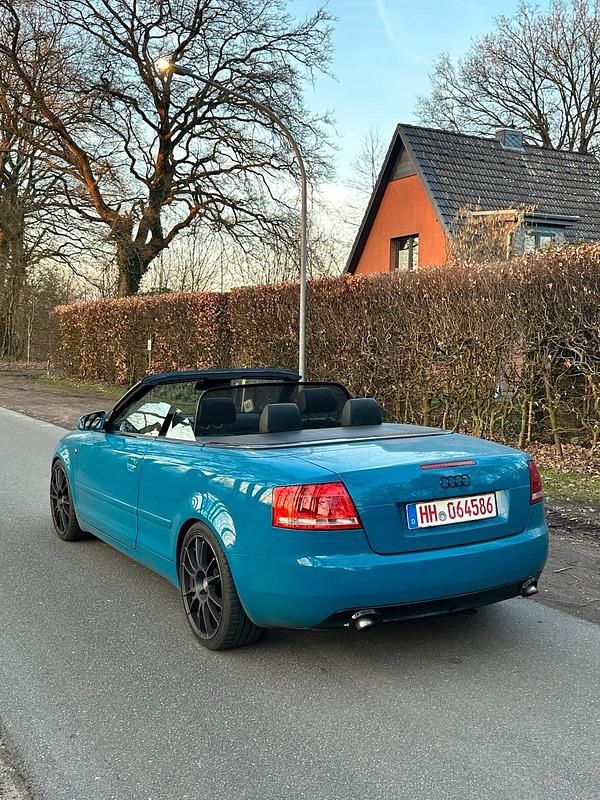 Gebraucht Audi A4 140 PS (102 kW) 2010 Blau Cabrio