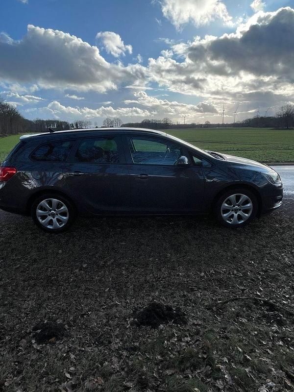 Gebraucht Opel Astra Eco 110 PS (80 kW) 2015 Kombi