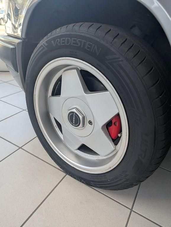 Gebraucht Mercedes E300 174 PS (127 kW) 1989 Grau Limousine