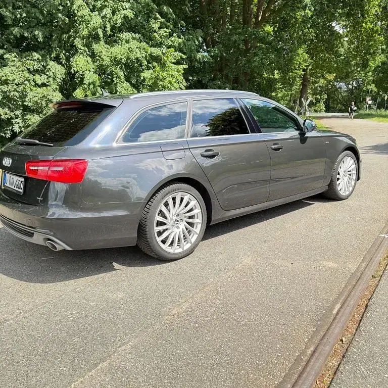 Gebraucht Audi A6 S-Line 204 PS (150 kW) 2014 Grau Kombi