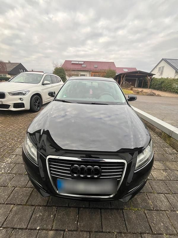 Gebraucht Audi A3 Comfort 125 PS (91 kW) 2011 Schwarz Kleinwagen