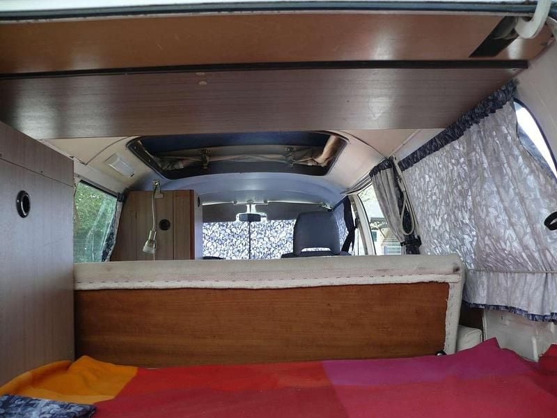 Gebraucht VW T2 50 PS (36 kW) 1978 Pastelweiß Van