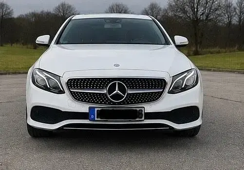 Gebraucht Mercedes E200 184 PS (135 kW) 2016 Weiß Limousine