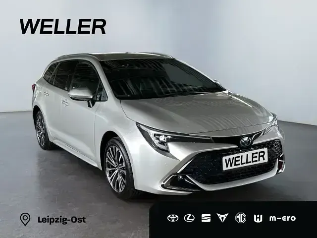 Gebraucht Toyota Corolla Team 140 PS (102 kW) 2024 Silber Kombi