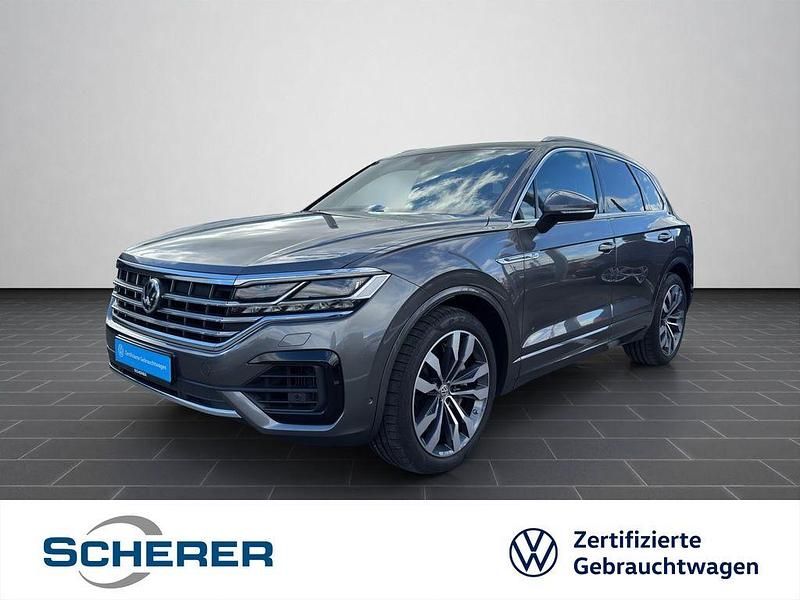 Siliziumgrau metallic (metallic) Gebraucht 2020 VW Touareg Basis SUV | 56.800 € (Fairer Preis) - Bild 1/4