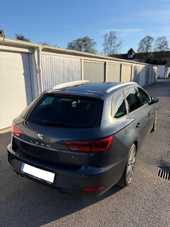 Second-hand Seat Leon ST FR 150 CP (110 kW) 2018 Gri Break