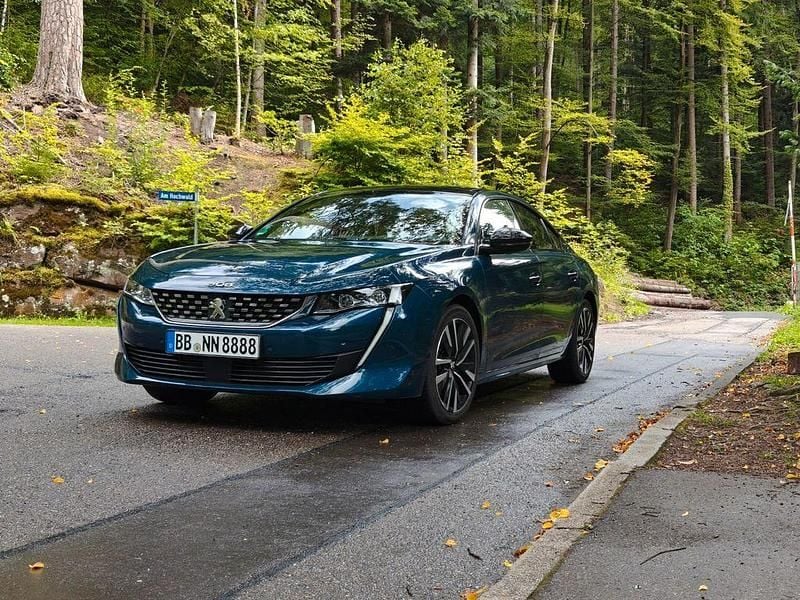 Blau Gebraucht 2019 Peugeot 508 GT Limousine | 22.400 € (Fairer Preis) - Bild 1/4