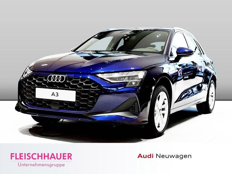 Neu Audi A3 Advanced 150 PS (110 kW) 2025 Schwarz Limousine