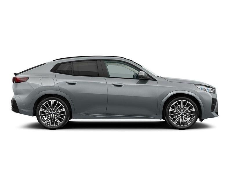 Gebraucht BMW X2 Efficient Dynamics 156 PS (114 kW) 2025 Grau SUV