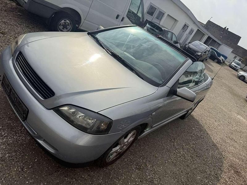 Gebraucht Opel Astra Cabriolet 125 PS (91 kW) 2001 Mirage mi2 Cabrio
