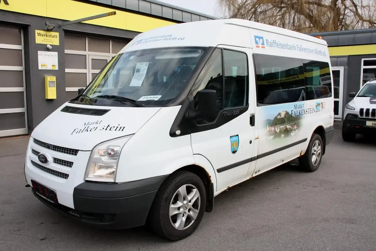 Gebraucht Ford Transit Trend 140 PS (102 kW) 2013 Weiß Van / Kleinbus