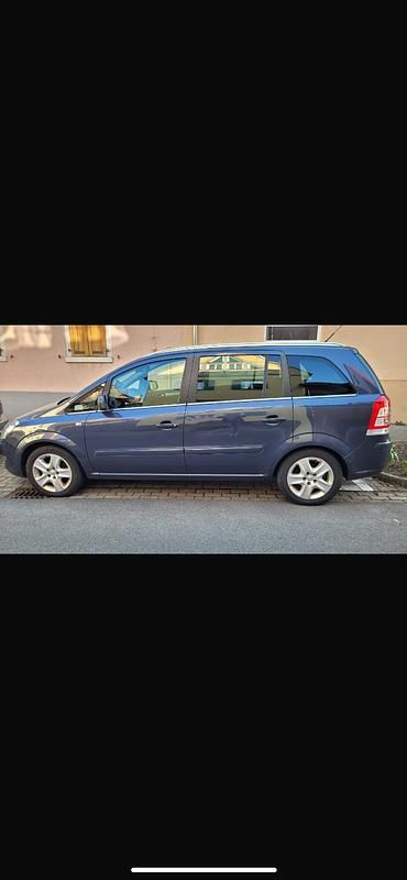 Gebraucht Opel Zafira 2011 Blau Van / Kleinbus