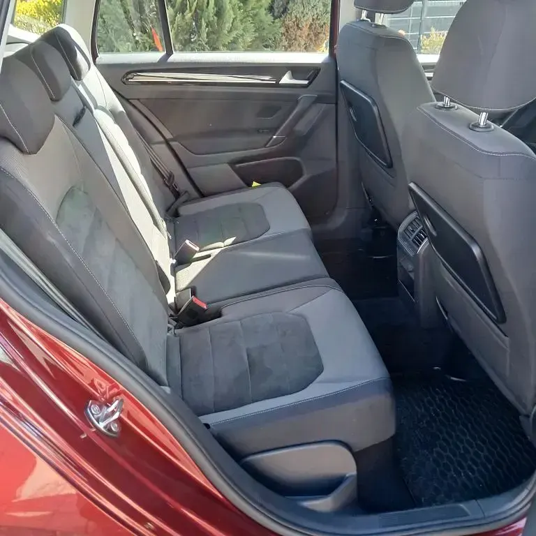 Gebraucht VW Golf 150 PS (110 kW) 2020 Rot Van / Kleinbus