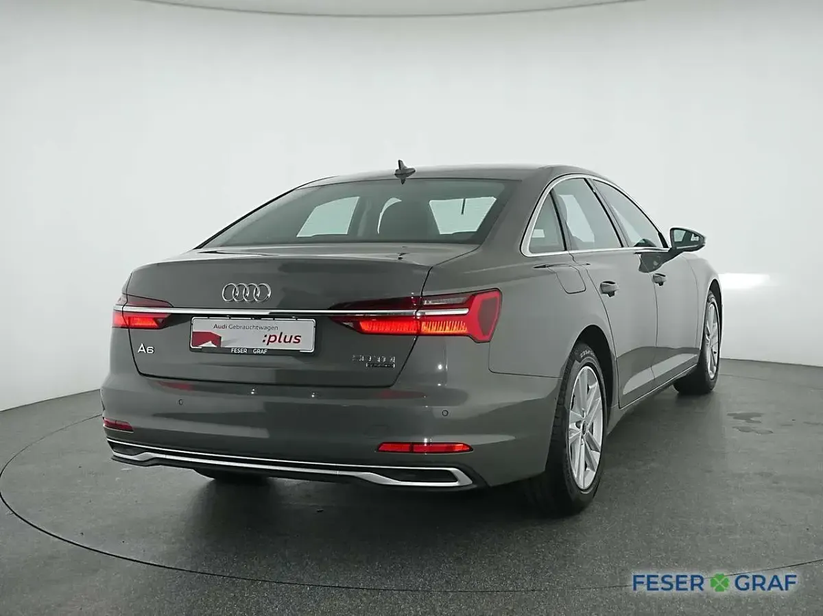 Gebraucht Audi A6 Sport 286 PS (210 kW) 2025 Chronosgrau metallic Limousine