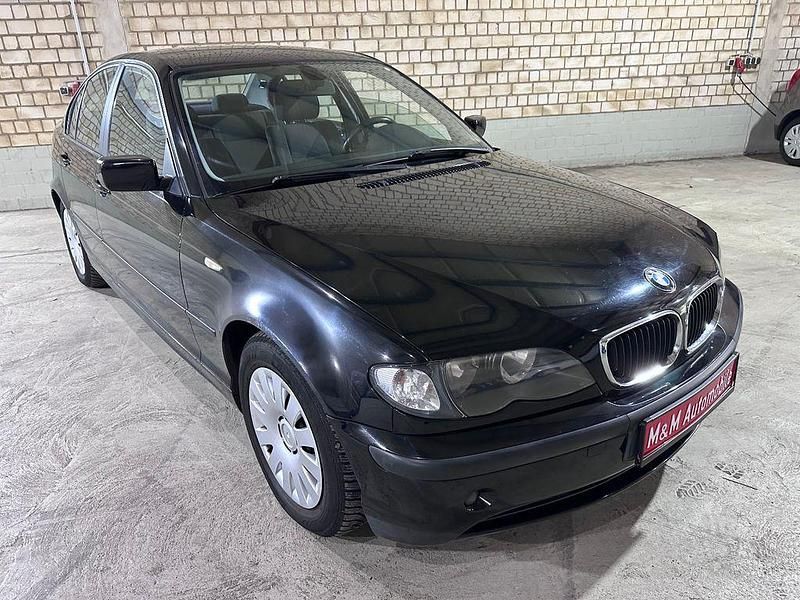 Schwarz Gebraucht 2002 BMW 318 Performance Limousine | 1.999 € (Fairer Preis) - Bild 1/4