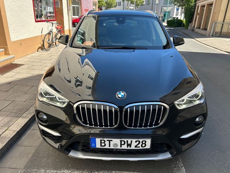 Gebraucht BMW X1 Sport Line 190 PS (139 kW) 2017 Schwarz SUV