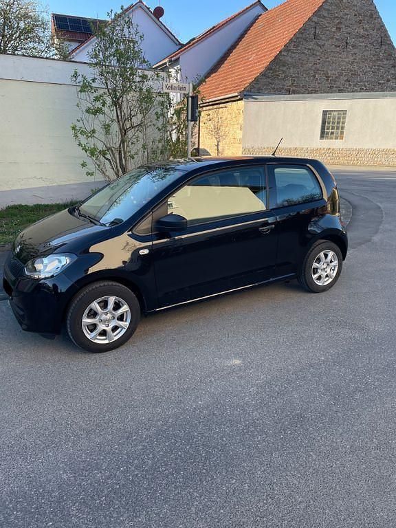 Gebraucht Skoda Citigo Active 60 PS (44 kW) 2017 Schwarz Kleinwagen