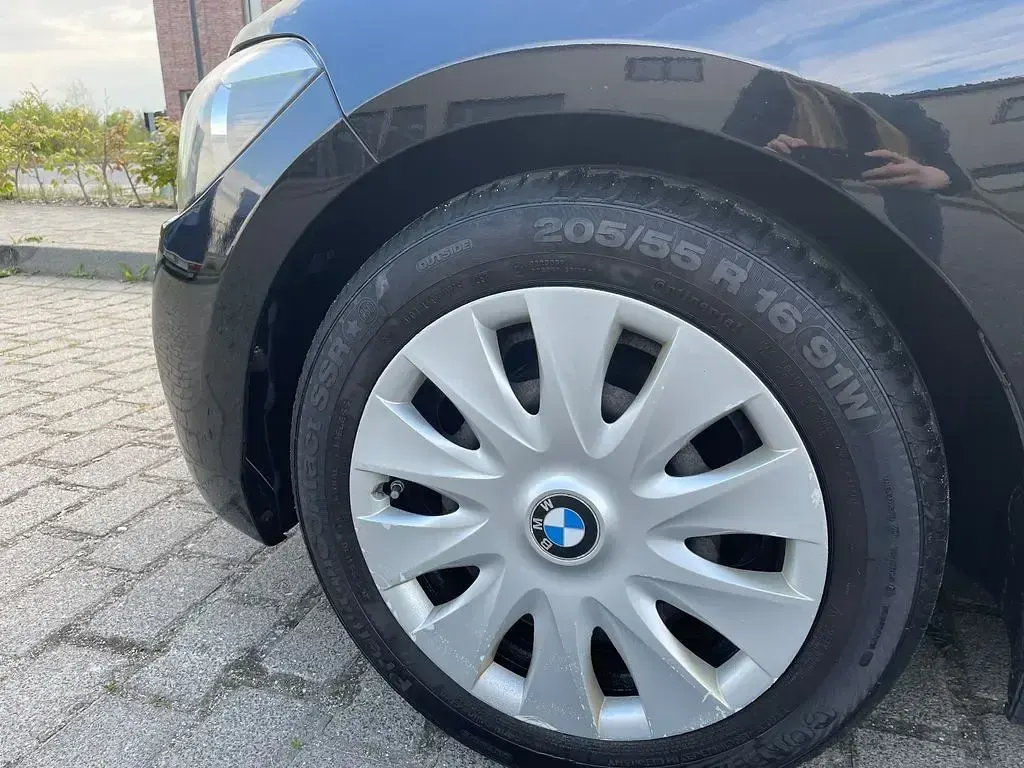 Używany BMW 116 Efficient Dynamics 116 KM (85 kW) 2014 Czarny Hatchback