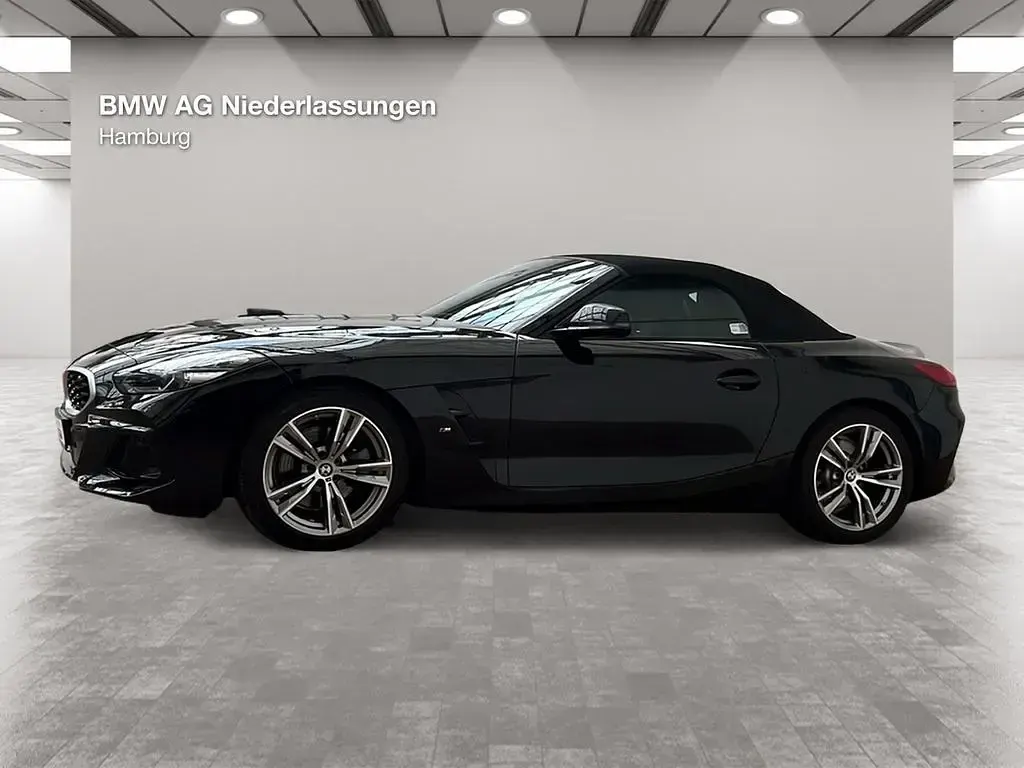 Gebraucht BMW Z4 Performance 258 PS (189 kW) 2023 Schwarz Cabrio