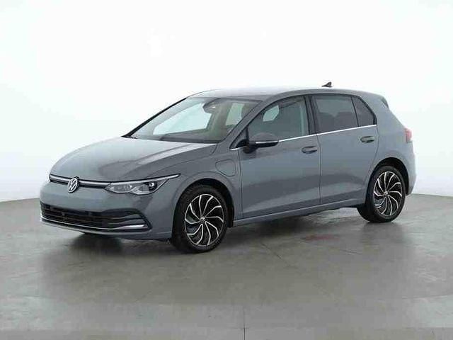 Gebraucht VW Golf VII Style 204 PS (150 kW) 2021 Kleinwagen