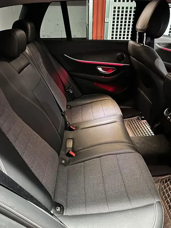 Gebraucht Mercedes E200 184 PS (135 kW) 2019 Grau Limousine