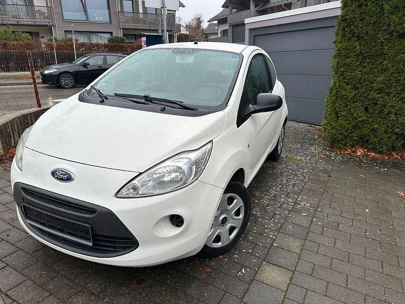 Gebraucht Ford Ka 69 PS (50 kW) 2014 Weiß Kleinwagen