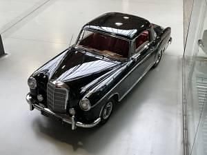 Gebraucht Mercedes 220 106 PS (77 kW) 1959 Schwarz Coupé
