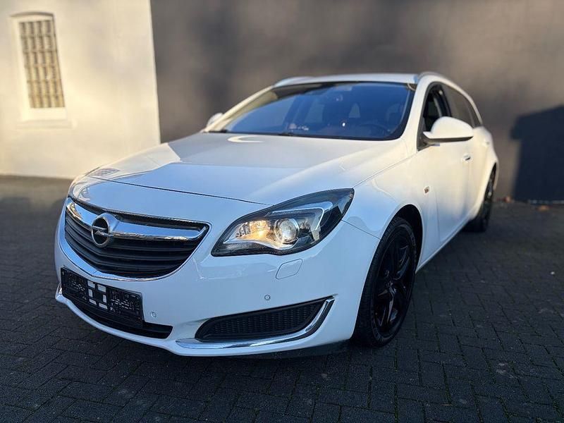 Gebraucht Opel Insignia Business Edition 170 PS (125 kW) 2016 Weiß Kombi