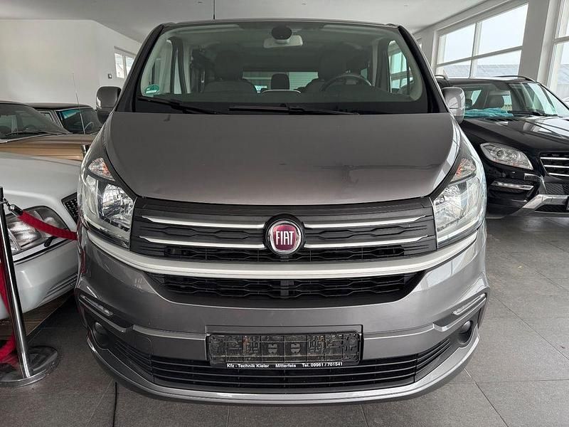Gebraucht Fiat Talento Family 120 PS (88 kW) 2019 Grau Van / Kleinbus