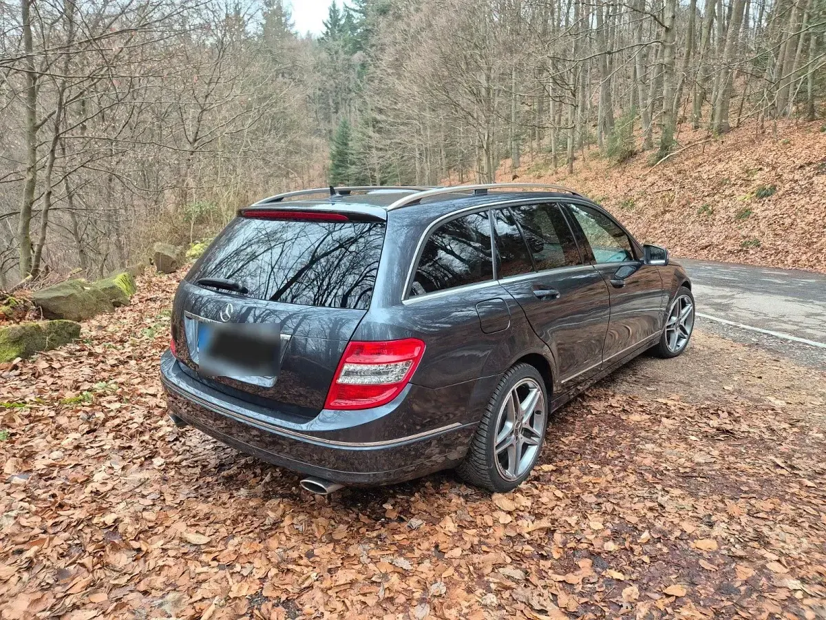Gebraucht Mercedes C350 231 PS (169 kW) 2010 Grau Kombi