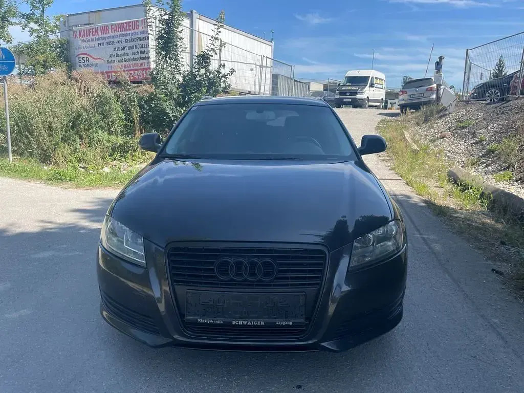 Gebraucht Audi A3 Attraction 140 PS (102 kW) 2008 Grau Kleinwagen
