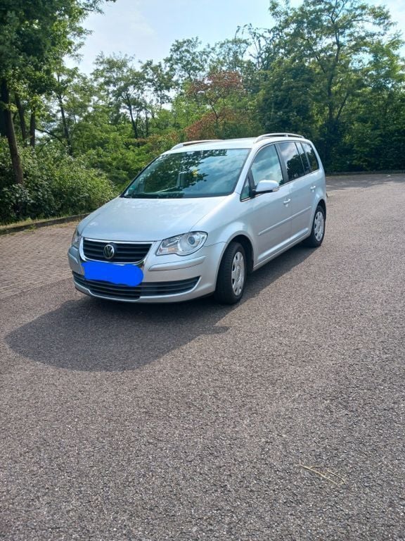 Silber Gebraucht 2007 VW Touran Van / Kleinbus | 2.800 € (Guter Preis) - Bild 1/4