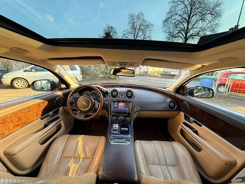 Gebraucht Jaguar XJ Luxury 275 PS (202 kW) 2011 Limousine