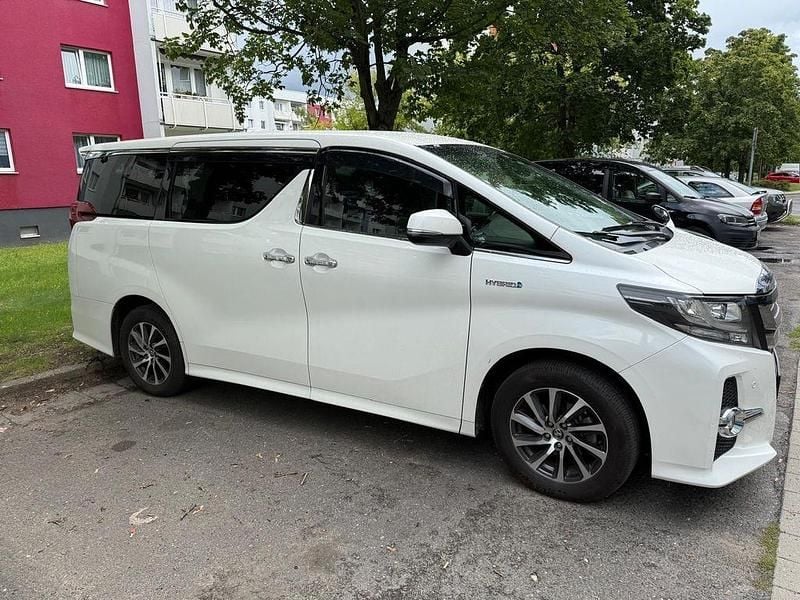Second-hand Toyota Alphard 204 CP (150 kW) 2015 Alb Monovolum