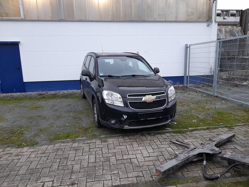 Schwarz Gebraucht 2011 Chevrolet Orlando Van / Kleinbus | 2.800 € - Bild 1/4