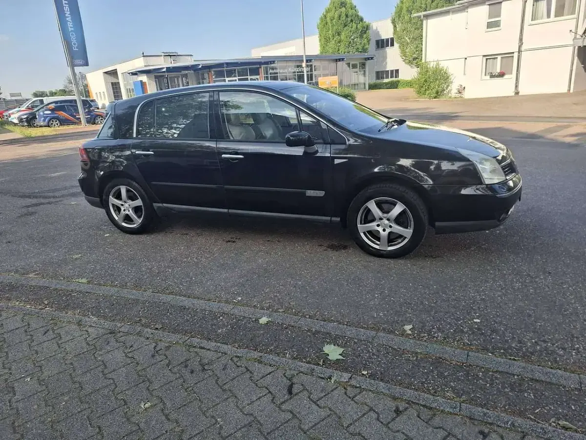 Gebraucht Renault Vel Satis Initiale 241 PS (177 kW) 2006 Schwarz Kleinwagen