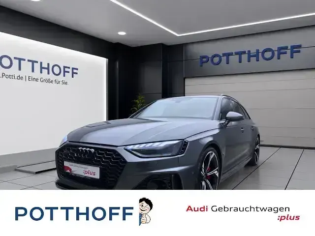 Gebraucht Audi RS4 Ambiente 470 PS (345 kW) 2023 Kombi