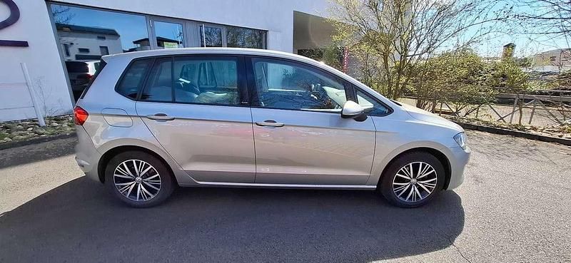 Gebraucht VW Golf VII 86 PS (63 kW) 2016 Silber Kombi