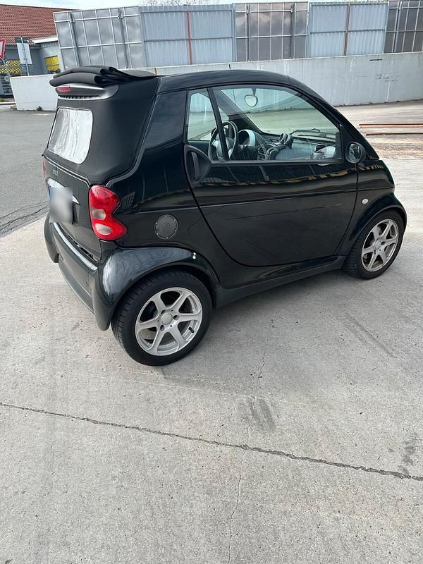 Gebraucht Smart ForTwo Cabrio 61 PS (44 kW) 2002 Schwarz Cabrio