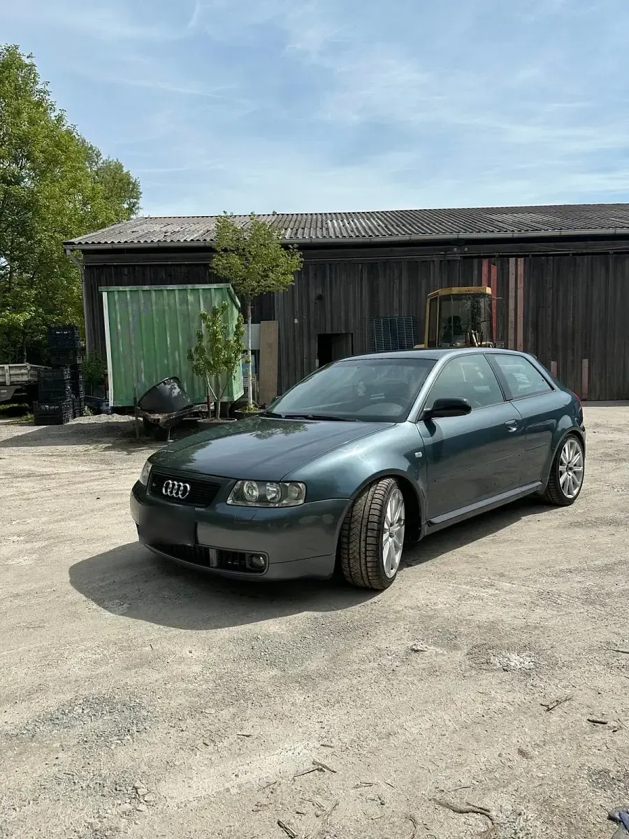 Gebraucht Audi S3 225 PS (165 kW) 2002 Grau Kleinwagen
