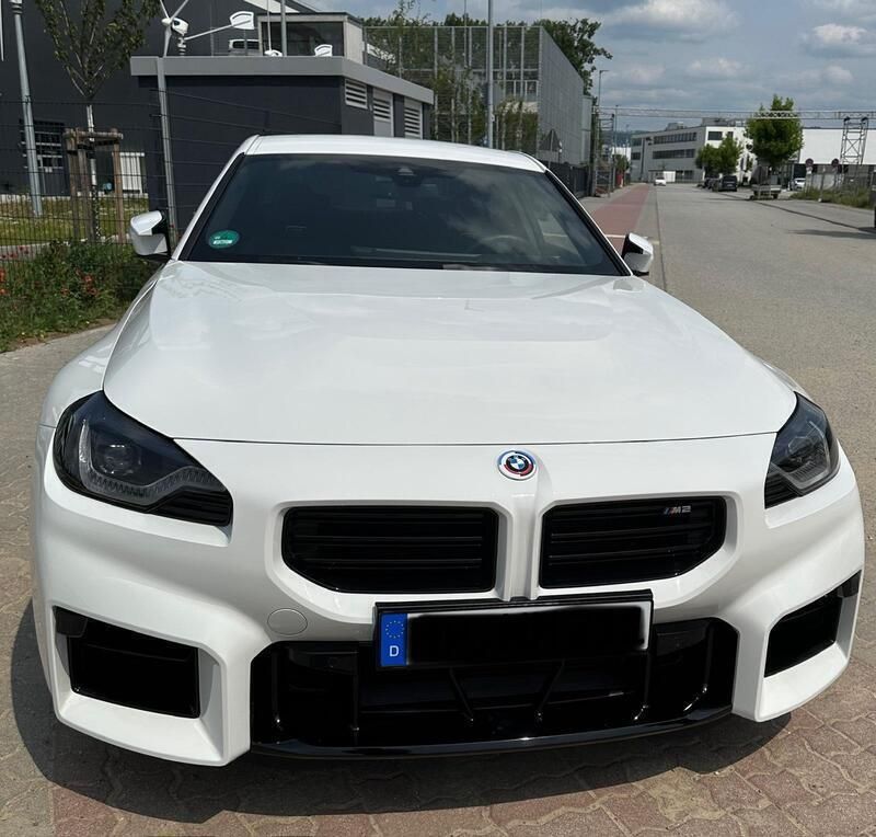 Weiß Gebraucht 2023 BMW M2 M Performance Coupé | 65.990 € (Guter Preis) - Bild 1/4