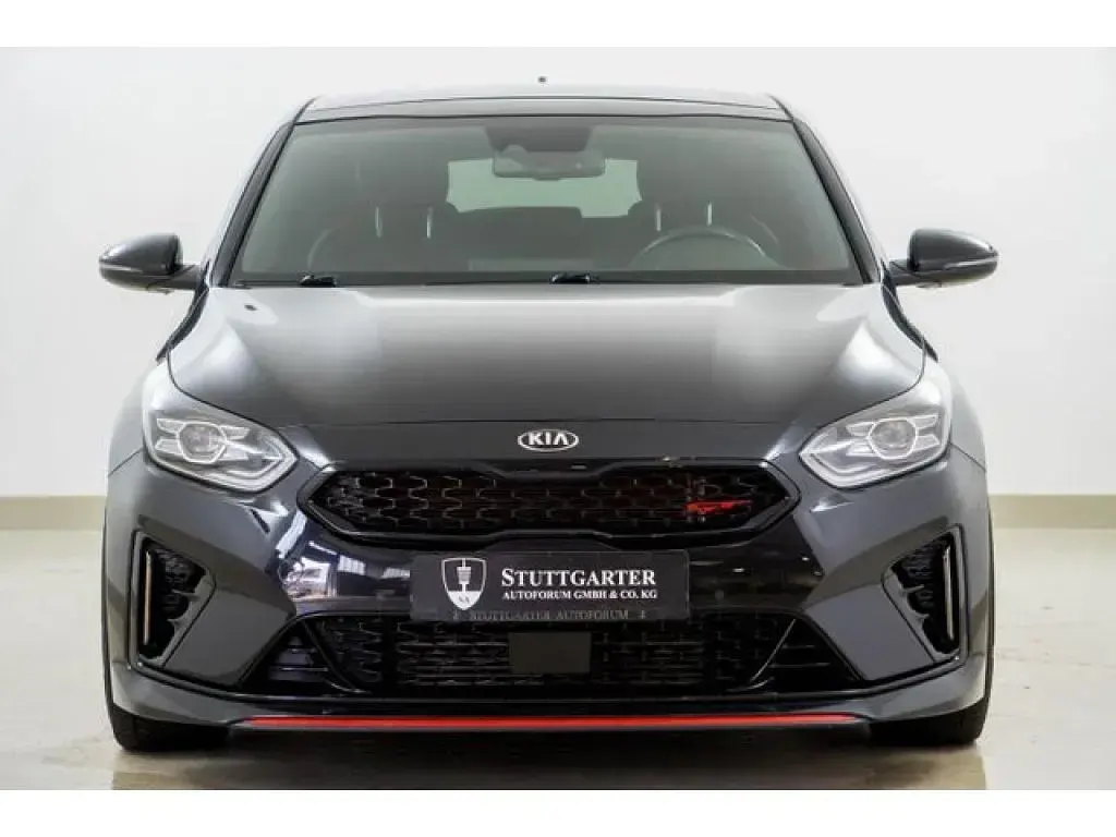 Gebraucht Kia ProCeed 204 PS (150 kW) 2021 (1k) zilinaschwarz met. (metallic) Kombi