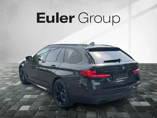 Gebraucht BMW 530 Shadowline 252 PS (185 kW) 2023 Sophistograu Kombi