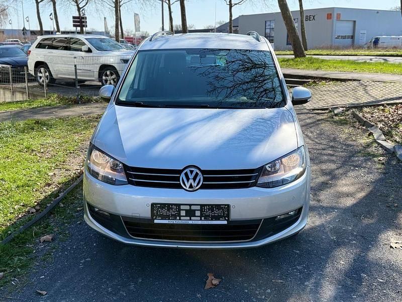 Gebraucht VW Sharan Comfortline 140 PS (102 kW) 2014 Silber Van / Kleinbus