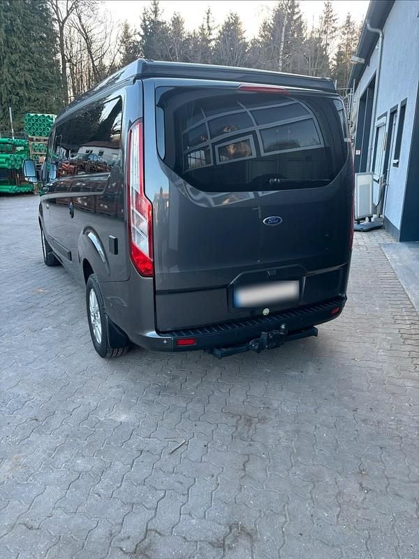 Używany Ford Transit Nugget 185 KM (136 kW) 2022 Szary Minivan