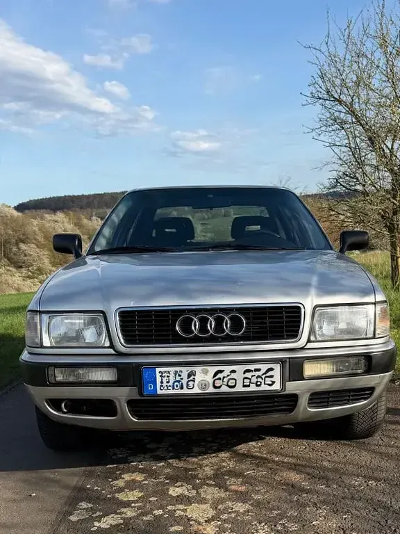 Gebraucht Audi 80 90 PS (66 kW) 1994 Silber Limousine